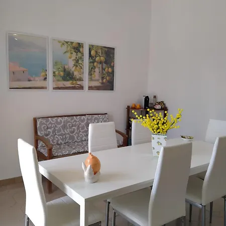 Apartment Da Ninnilla Scafati